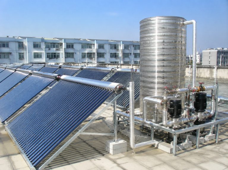 文峰区商用大容量真空管太阳能热水系统